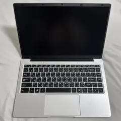 ノートパソコン 薄型　軽量