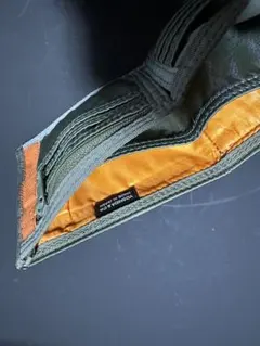 PORTER 二つ折り財布 オリーブ　タンカーシリーズ