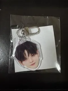 TREASURE カプセルトイ 顔アクキー ヨシ 喜