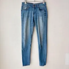 Item thumbnail for item c21d85c6-3552-48f7-a4f3-a77ba46dfe4e