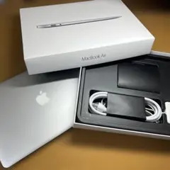 MacBook Air 13インチ 2017 / 8GB / 128GB