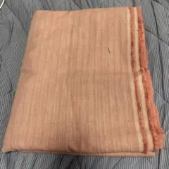 無地ピンクウール系生地はぎれ少し厚め110×200