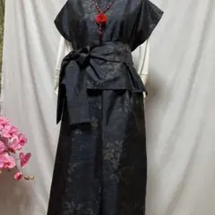 大島紬　龍郷柄調薔薇　羽織　作家リメイクオーバースカートの帯 半幅帯セットアップ 大島紬 龍郷柄調薔薇 羽織 作家リメイクオーバースカートの帯 半幅帯