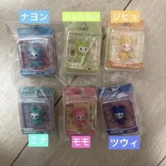 TWICE LOVELYS ブリスターマスコットチャーム