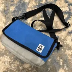 CHUMS カメラバッグ