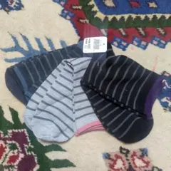 ストライプソックス３足セット22〜24センチ