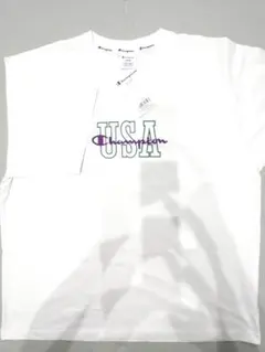 新品未使用 Champion 前面ロゴプリント Tシャツ Lサイズ