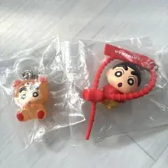 クレヨンしんちゃん カラフルマルチチャーム みんなでくまパジャマ