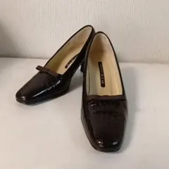 RIZ raffinee パンプス クロコ型押し ダークブラウン　23.5cmのサムネイル