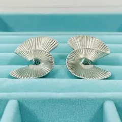 Tiffany ティファニー シェルモチーフ イヤリング スターリングシルバーのサムネイル