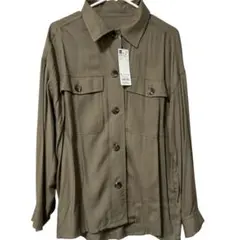 カーキ ミリタリーシャツ ジャケット 新品 タグ付き Sサイズ 秋