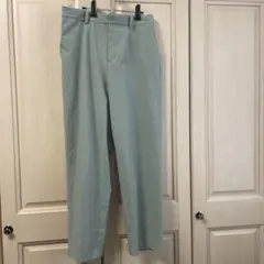 UNIQLO パンツライトグリーン