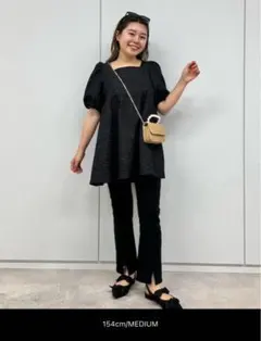 プロズヴェール フラワージャガードパフスリーブAラインブラウス