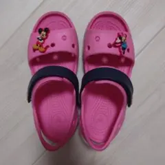 crocs ミッキー・ミニー チャーム付きサンダル ピンク19センチ