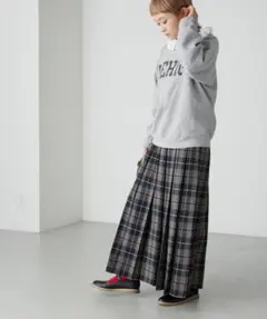 forksy. チェックプリーツロングスカート