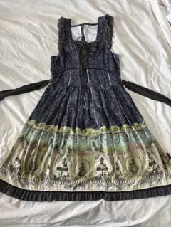 【中古】OzzOn(オッズオン) 　薔薇刺繍　ジャンパースカート 中古】OzzOn(オッズオン) 薔薇刺繍 ジャンパースカート - メルカリ