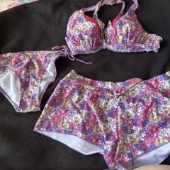 花柄セパレート水着（パッド入り）