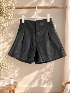 GRL新品 合成皮革 Sサイズ キュロットブラック