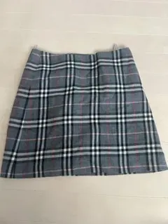 2026年最新】BURBERRY レディース ミニスカートの人気アイテム - メルカリ