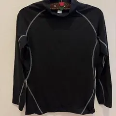 ブラック 長袖 アンダーシャツ 160(S)