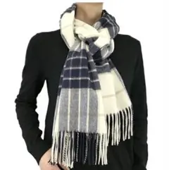 今だけ限定価格! 美品　ジョンストンズ　中判カシミヤ100%マフラー　ノックモア