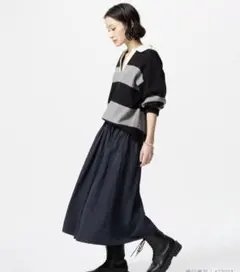 ユニクロ　ボリュームギャザースカート　オンライン限定丈短め　XL　ネイビー