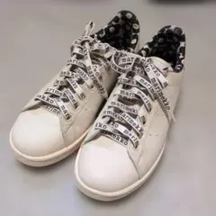 marimekko adidas スニーカー