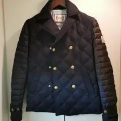 モンクレールガムブルー　ダウンジャケット