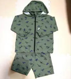 恐竜柄 ウィンドブレーカー ショートパンツ セットのサムネイル