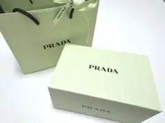【新品未使用】PRADA BALM リップバーム U001