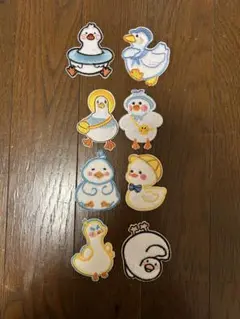ワッペンアイロンアヒル8匹