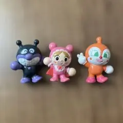アンパンマン　びっくらたまご　ばっちりきめポーズ編　バスボム