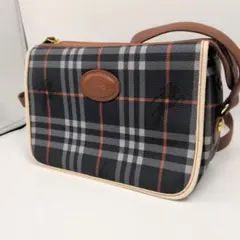 良品✨　バーバリー ショルダーバッグ ノヴァチェック PVC ネイビー 0IM