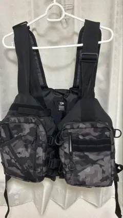 新品未使用 AVIREX PDW ユーティリティ パディング ベスト FREE - メルカリ