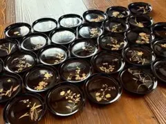 全31客図替り 天然木製漆器 黒塗 草花蒔絵 6寸 木皿 菓子盆 木箱付