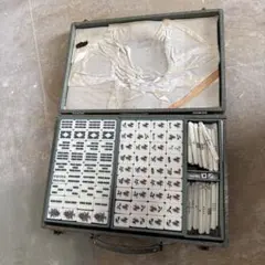 Item thumbnail for item 903ecfe1-37a8-4607-b1df-ced329f828e8