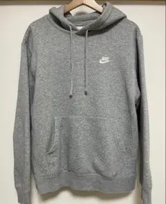 Nike グレーフード付きパーカー