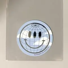 【新品】Glossier グロッシアー ステッカー スマイル 地球