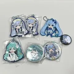 雪ミク　ラバーマスコット　缶バッジ　まとめ売り