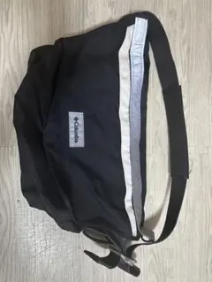 Columbia ブラック ショルダーバッグ