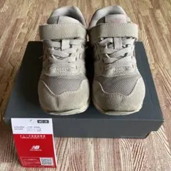 キッズ　ニューバランス373  17㌢　①