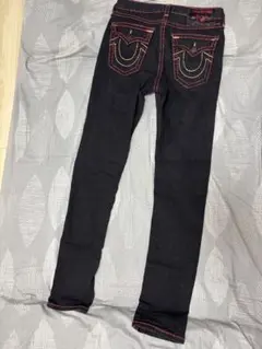 ネ*申様 品薄 True Religion バギーデニム 赤ステッチ 29 正規 ネ*申様 品薄 True Religion バギーデニム 赤ステッチ 29 正規 - メルカリ