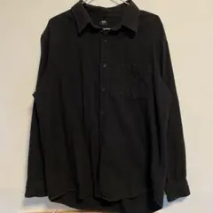 UNIQLO 黒い長袖シャツ XL メンズシャツ ユニクロ 秋