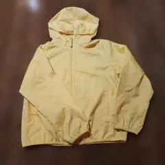 ユニクロPOCKETABLE PARKA イエロー 130サイズ