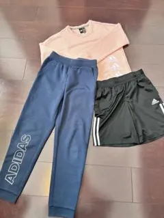 ADIDAS アディダス　女の子　ジャージパンツ 140cm ３点セット