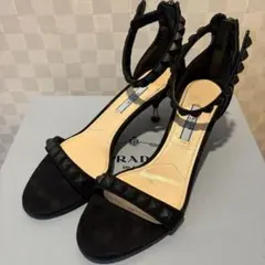 PRADA プラダ スタッズサンダル ヒール