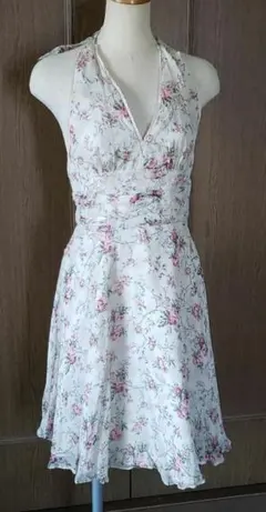 値下げシルクロビービーベージュ花柄サンドレス