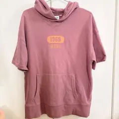 ① GAP ギャップ 1969 ロゴ 半袖 パーカー くすみピンクのサムネイル
