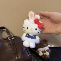 可愛いハローキティ ぬいぐるみキーホルダー うさ耳キャラクター