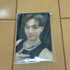 Item thumbnail for item 6c7ecf31-8e6b-4d38-a42a-91b4d213e192